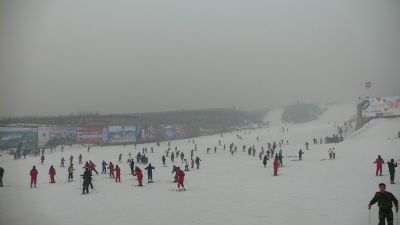 九龙国际滑雪场