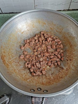 杏鲍菇牛肉粒的做法步骤：10