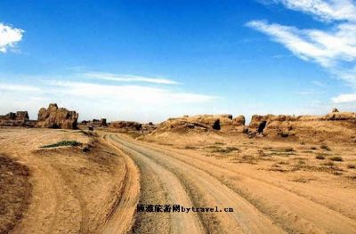 喀拉麦里山