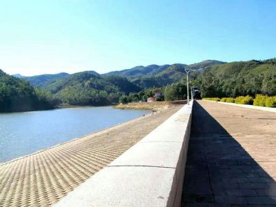 洋派水库自然风景区