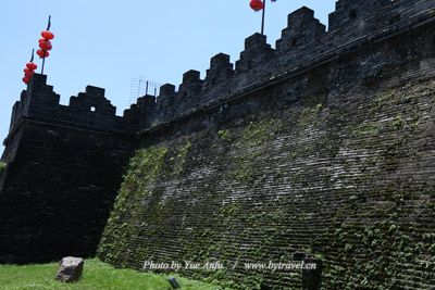 东京城城址