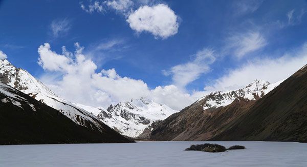 郭布扎西塔杰十三峰